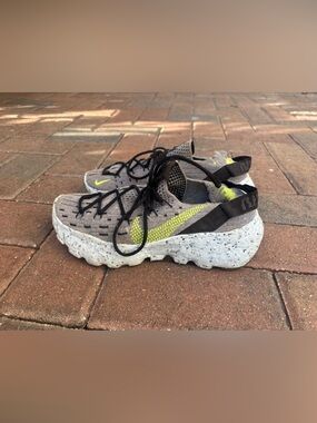 Nike Space Hippie 04 This Is Trash Volt Sneakers 7.5
